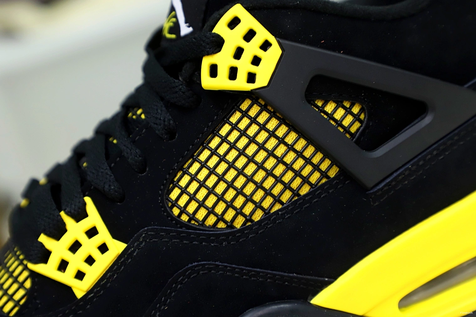 Jordan4 2023 Air Jordan  thunder 0804